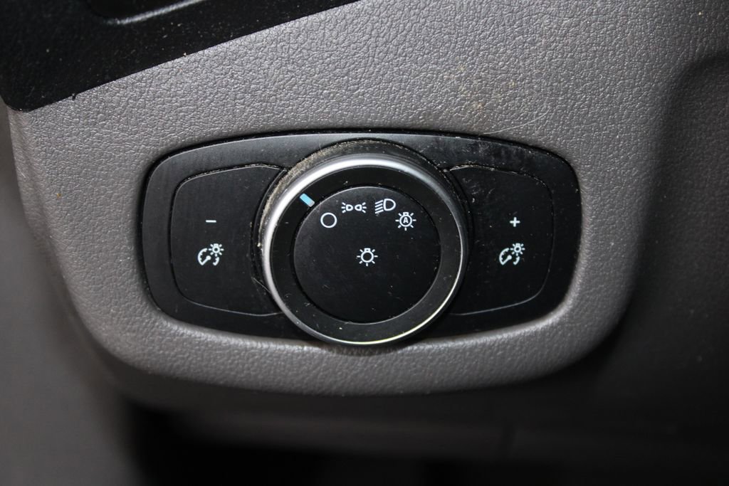 Used 2020 Ford Transit Connect XL image 28