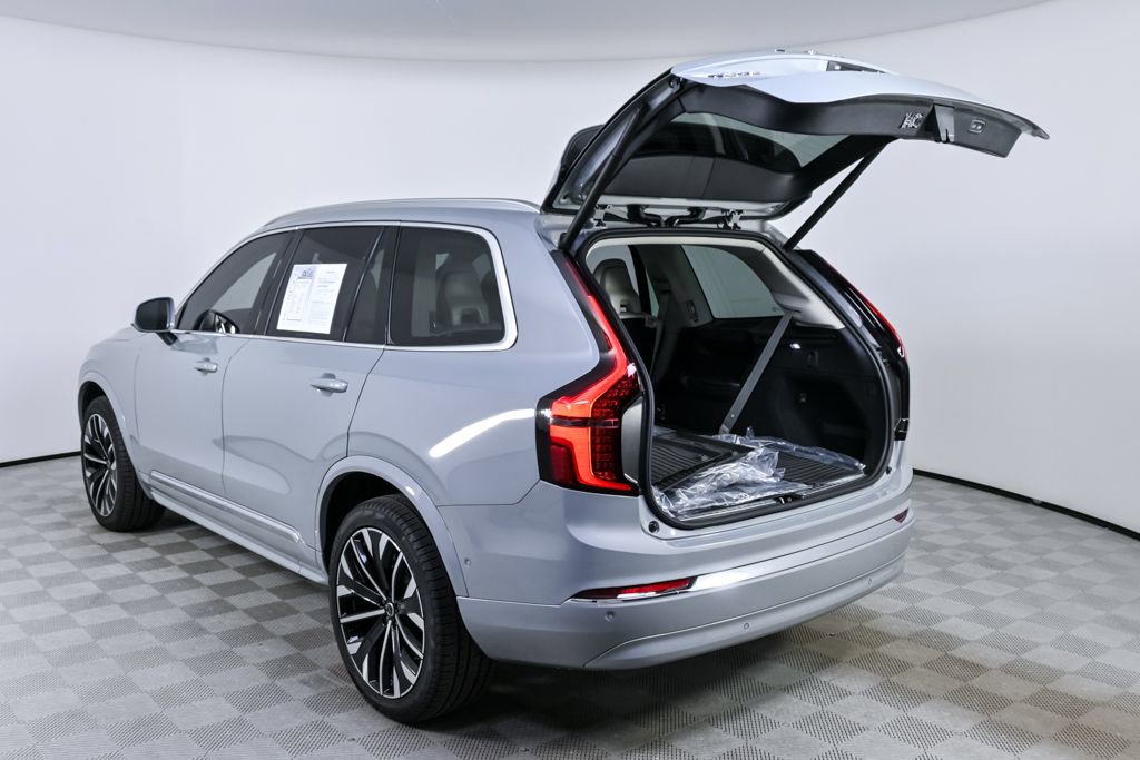 Used 2026 Volvo XC90 B6 Ultra w/ Protection Package AWD/4WD image 36