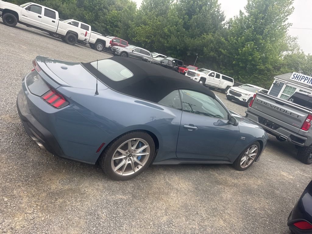 Used 2024 Ford Mustang GT Premium RWD image 8