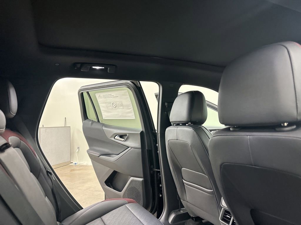 New 2026 Chevrolet Equinox RS w/ Convenience Package III image 19