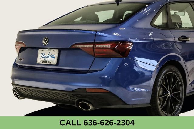 Used 2024 Volkswagen Jetta GLI 40th Anniversary Edition image 7