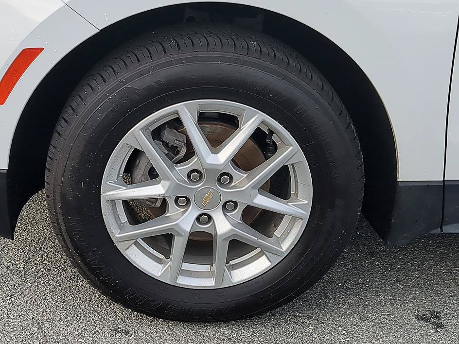 Used 2023 Chevrolet Equinox LT FWD image 8