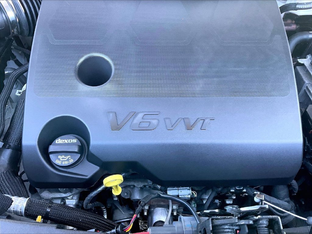 Used 2022 Chevrolet Traverse LT AWD/4WD image 35