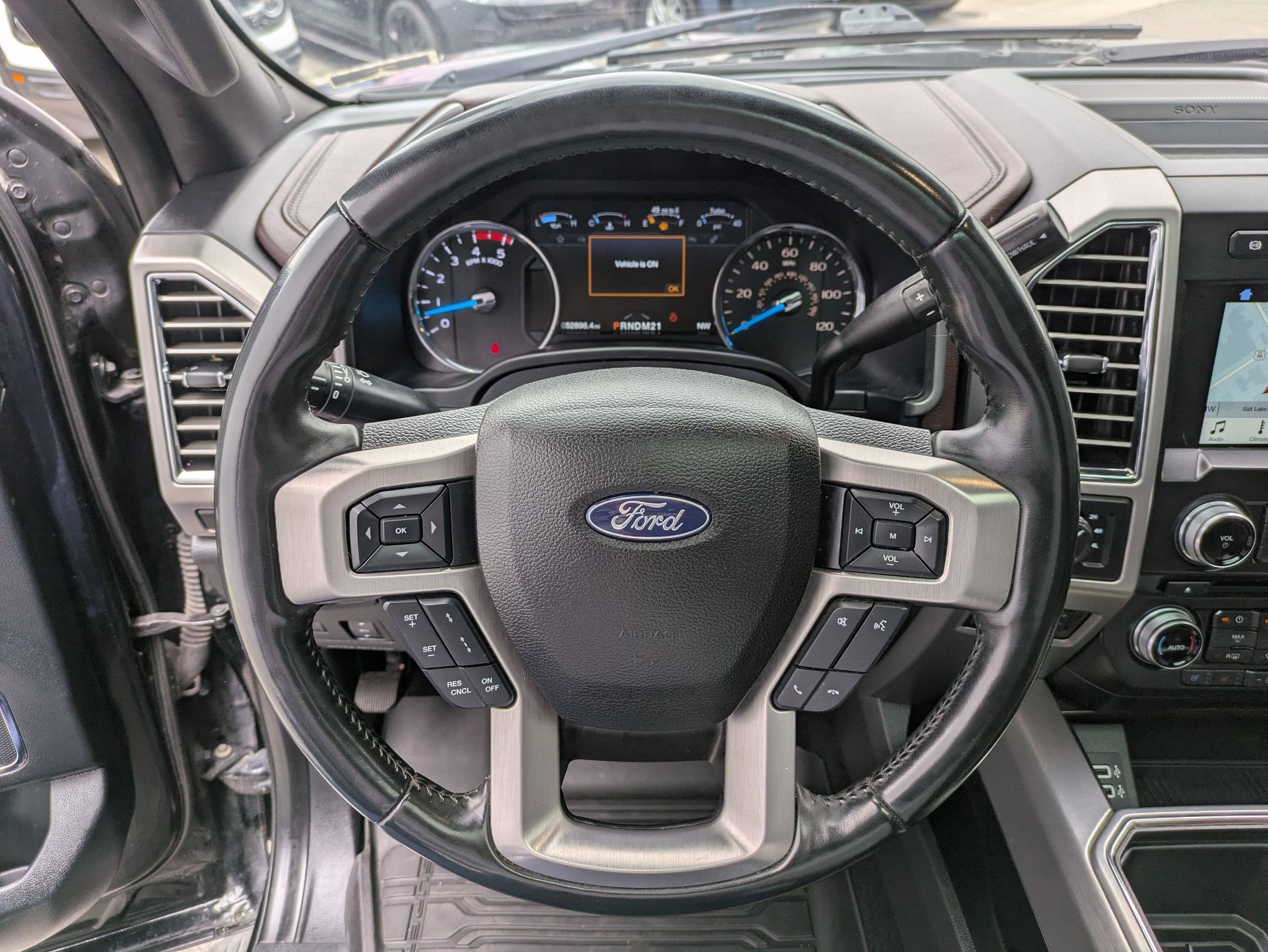 Used 2017 Ford F350 Platinum w/ Platinum Ultimate Package image 17