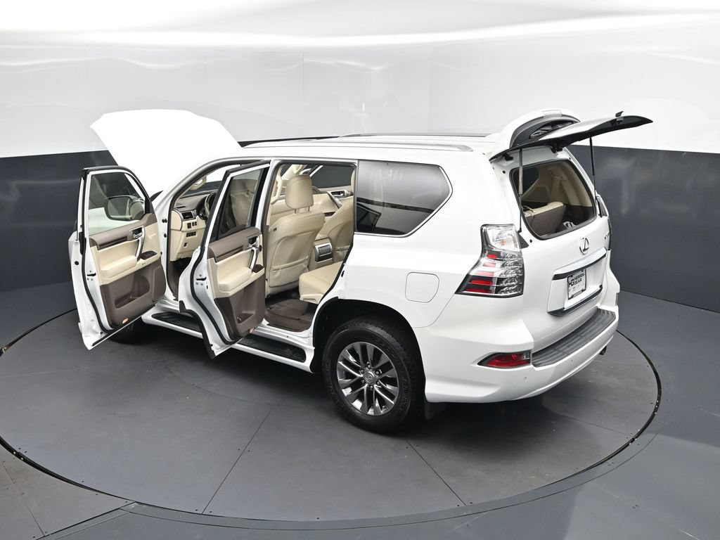 Used 2019 Lexus GX 460 Luxury AWD/4WD image 48
