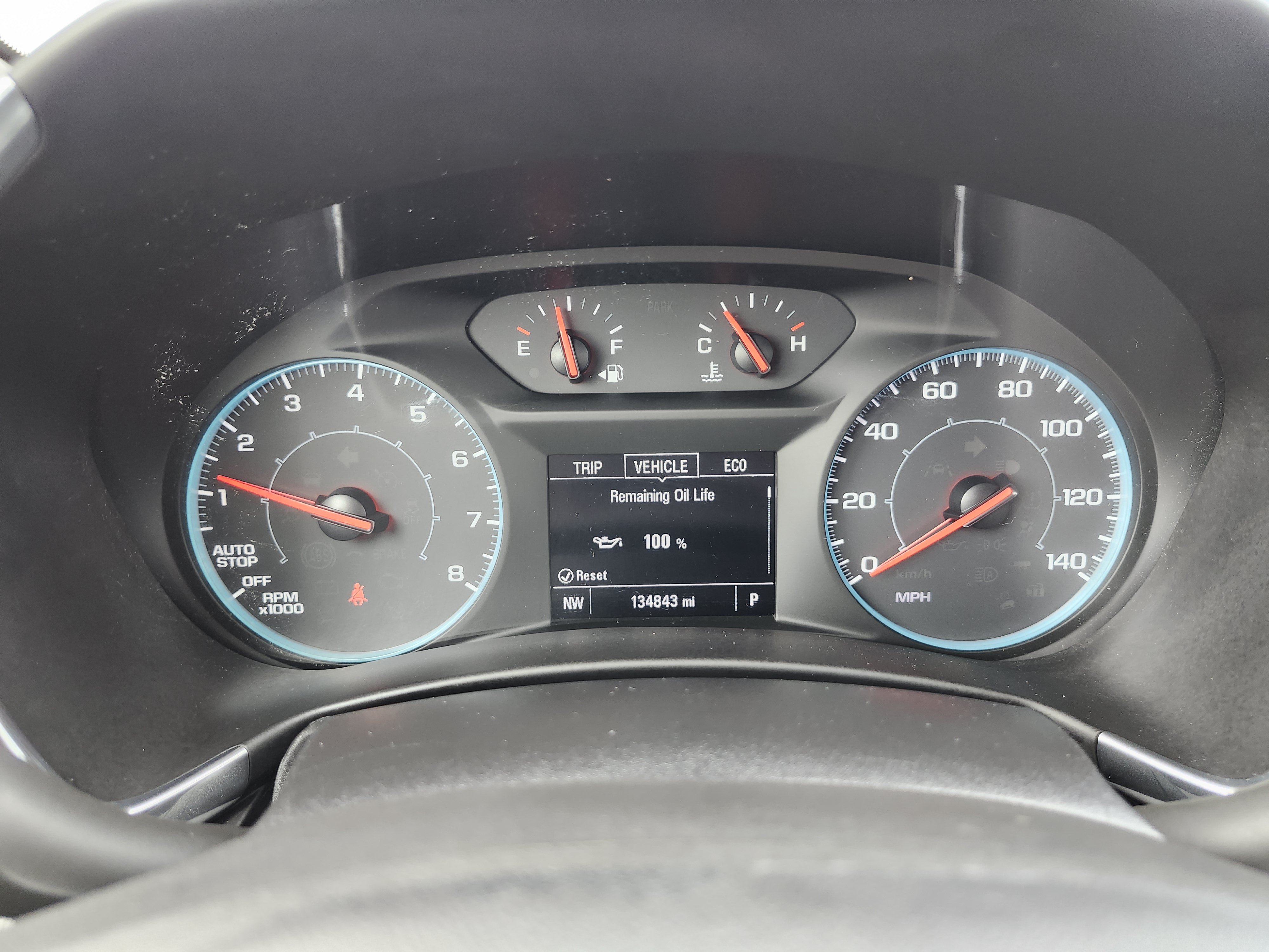 Used 2020 Chevrolet Equinox LS AWD/4WD image 29