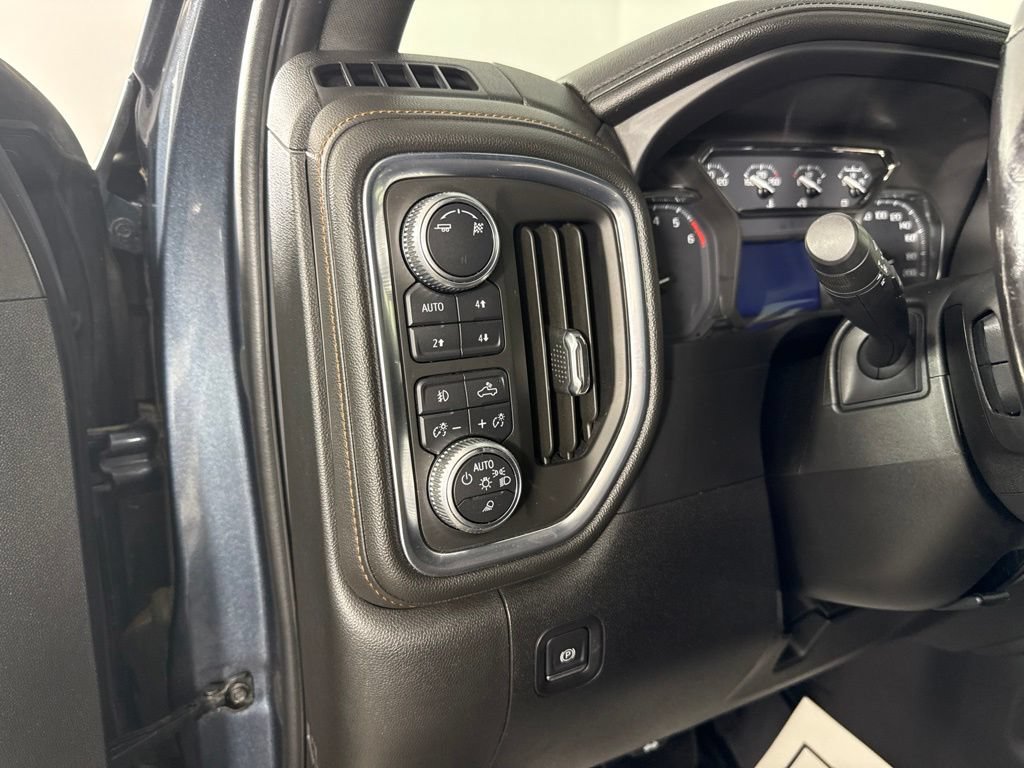 Used 2019 GMC Sierra 1500 AT4 w/ AT4 Premium Package AWD/4WD image 17
