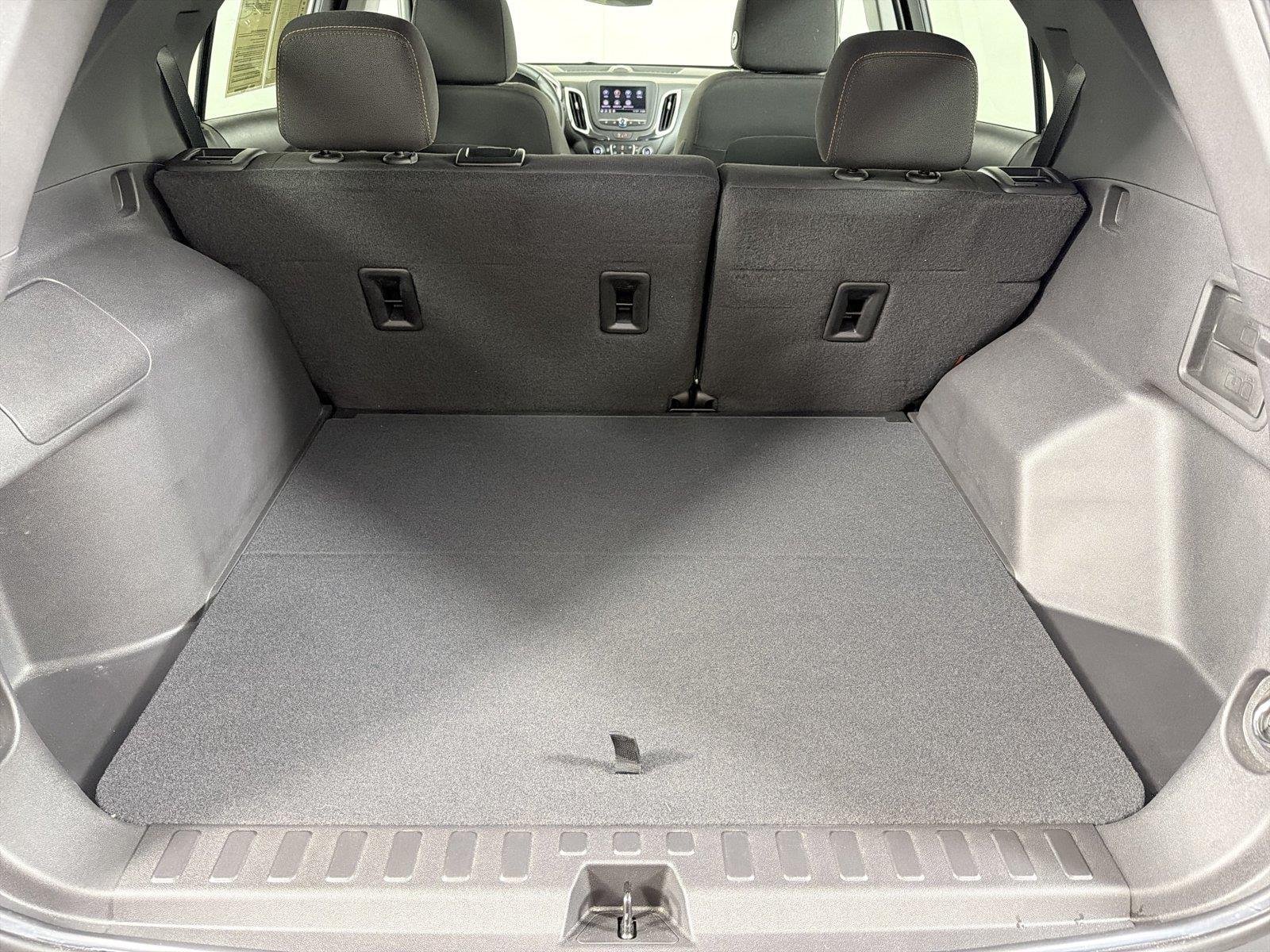 Used 2024 Chevrolet Equinox LT FWD image 16