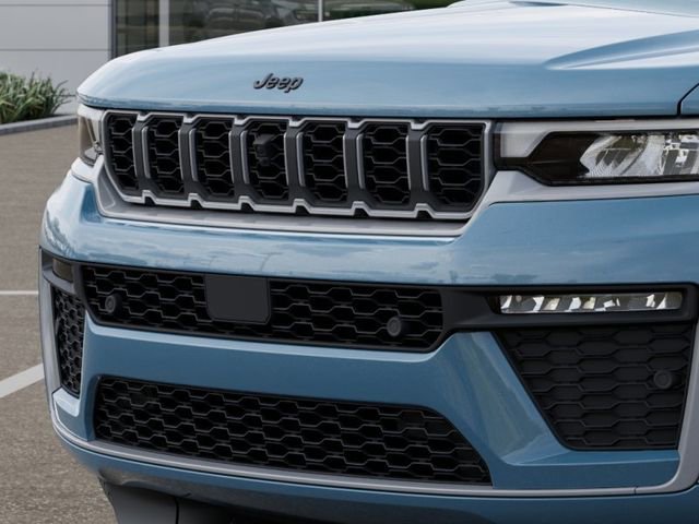 New 2026 Jeep Grand Cherokee L Limited AWD/4WD image 11