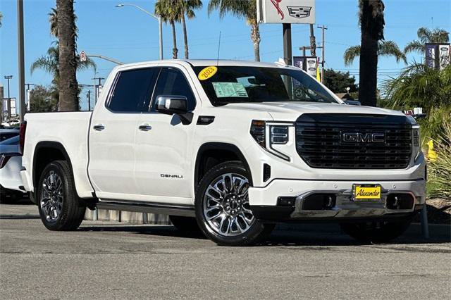 Used 2023 GMC Sierra 1500 Denali Ultimate image 2