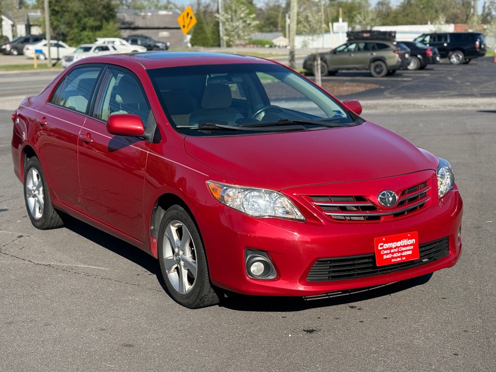 Used 2013 Toyota Corolla LE w/ Premium Pkg FWD image 3
