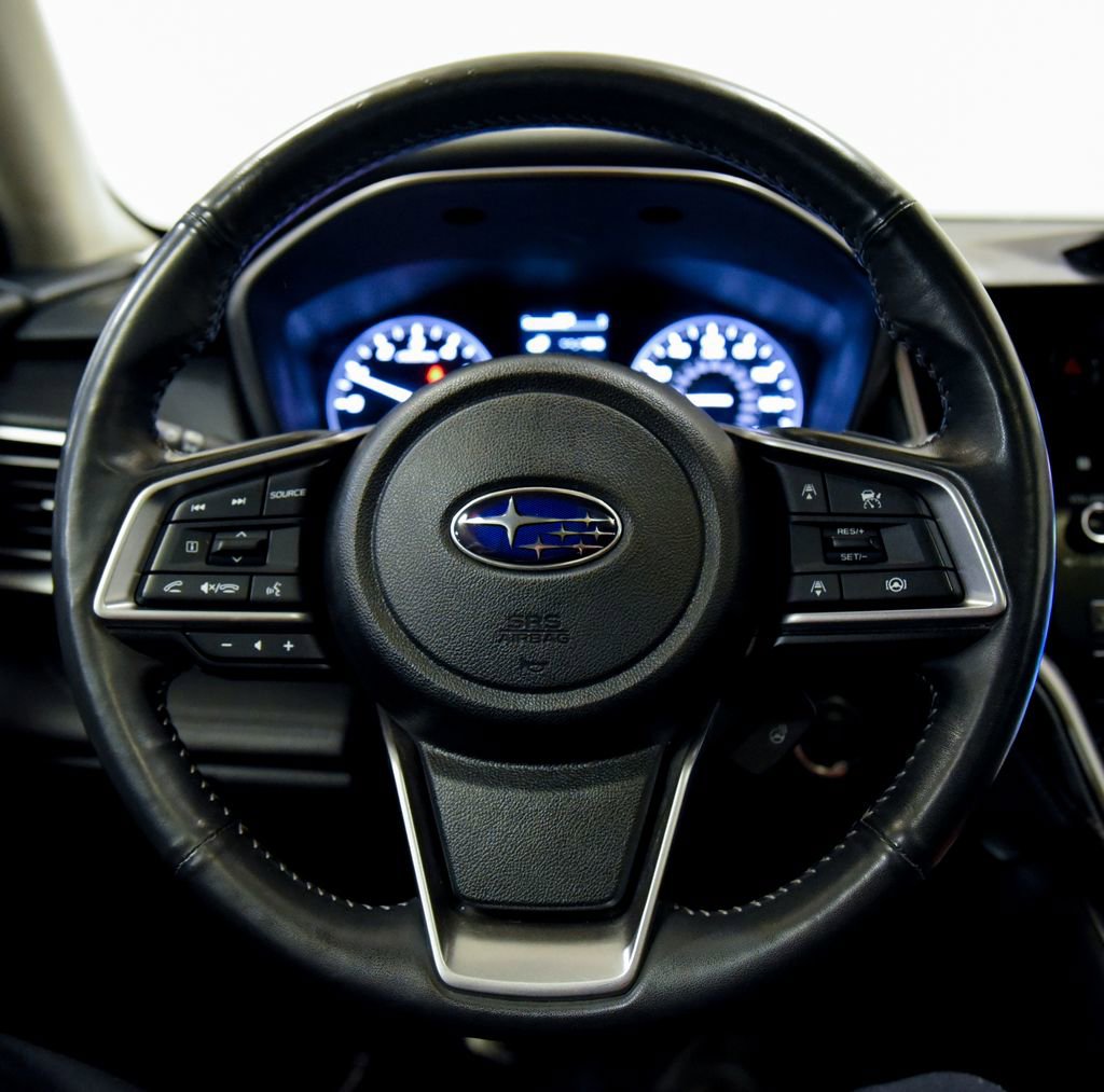 Used 2024 Subaru Outback Touring XT AWD/4WD image 31