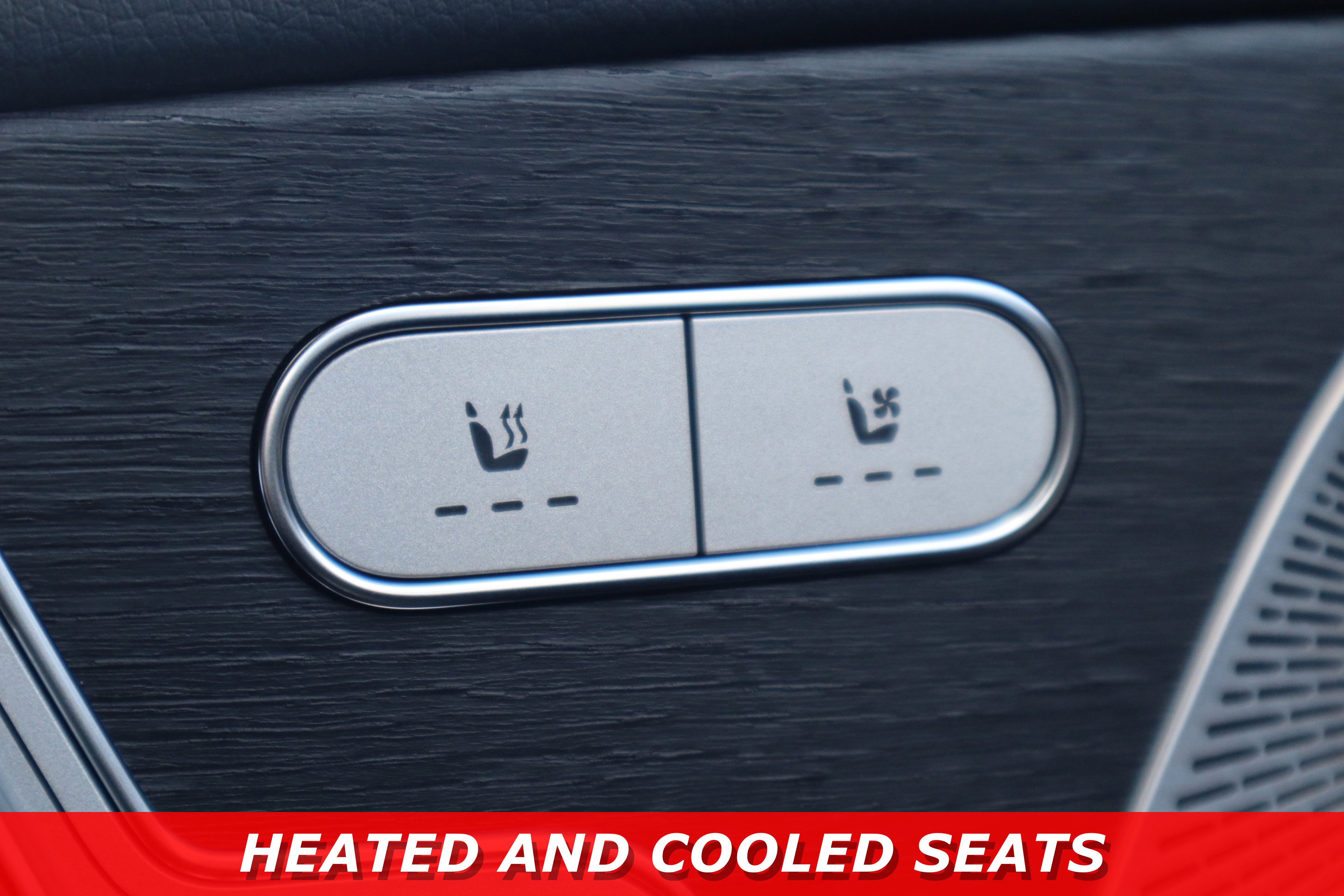 Used 2022 Mercedes-Benz GLS 450 4MATIC image 25