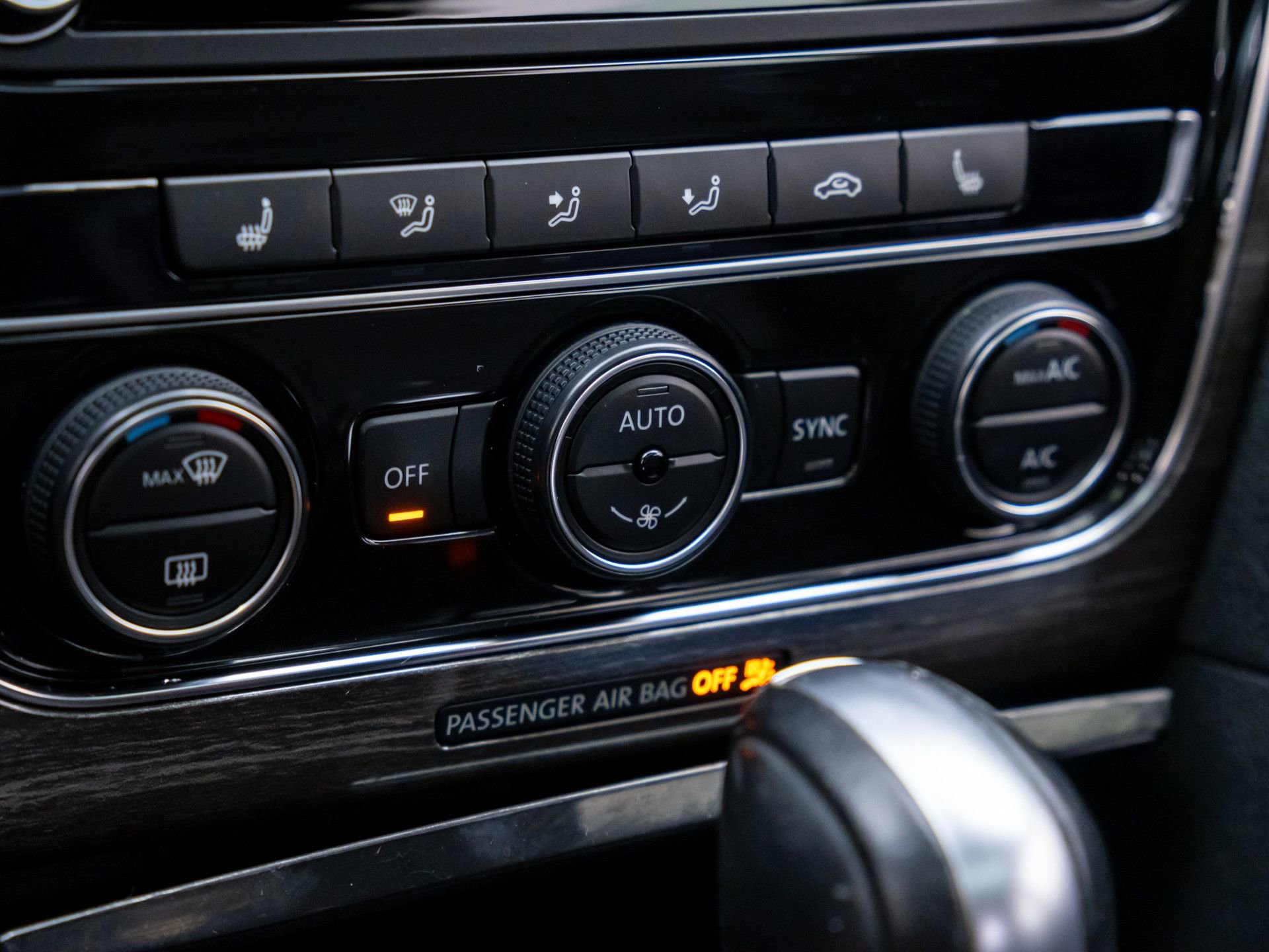 Used 2016 Volkswagen Passat 1.8T SE image 27