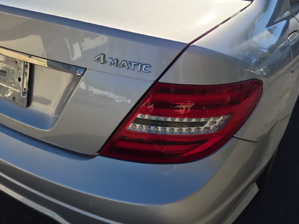 Used 2012 Mercedes-Benz C 300 4MATIC Sedan image 11