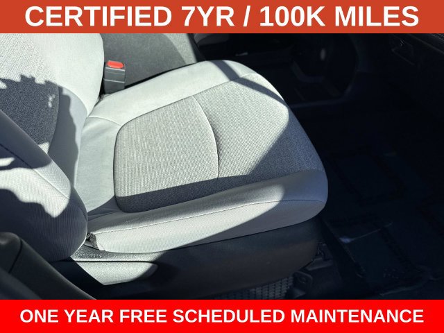 Used 2026 Toyota Sienna LE FWD image 10