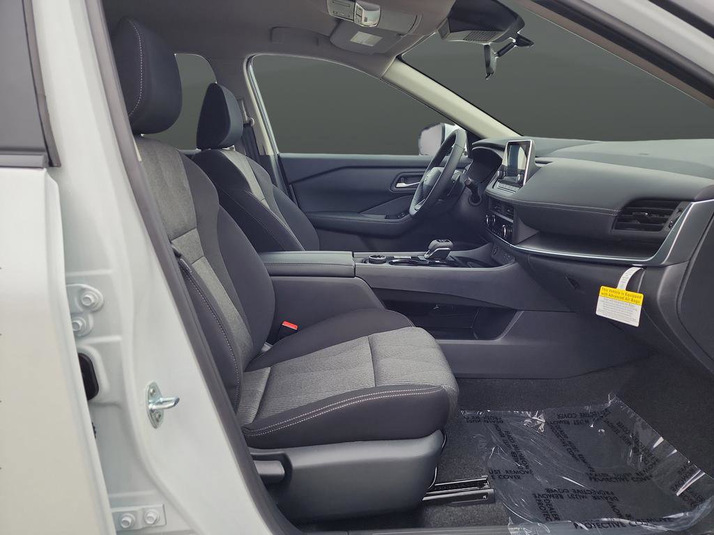 New 2026 Nissan Rogue SV w/ Cold Weather Package image 27