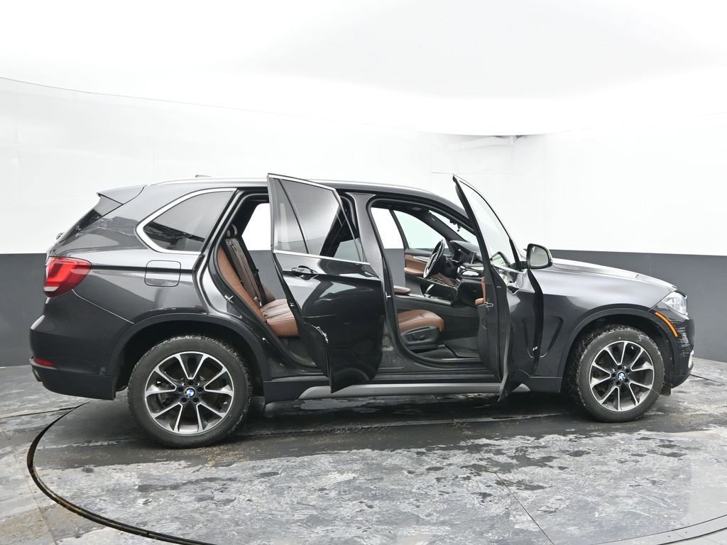 Used 2017 BMW X5 xDrive35i image 40