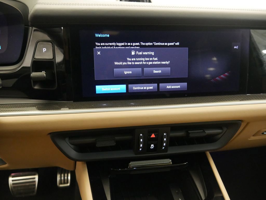 Certified 2024 Porsche Cayenne Turbo image 41