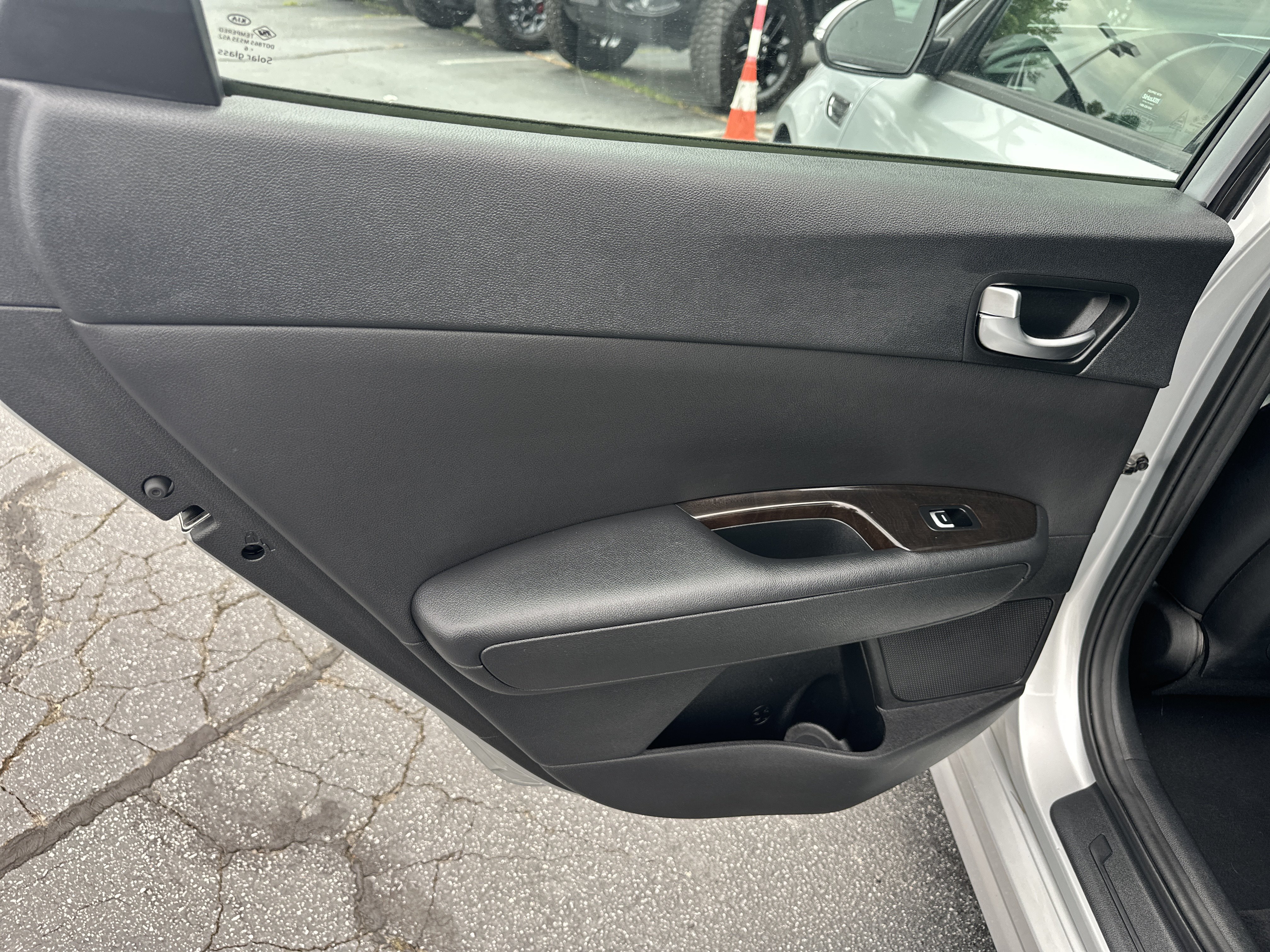Used 2016 Kia Optima EX w/ Option Group 040 FWD image 23
