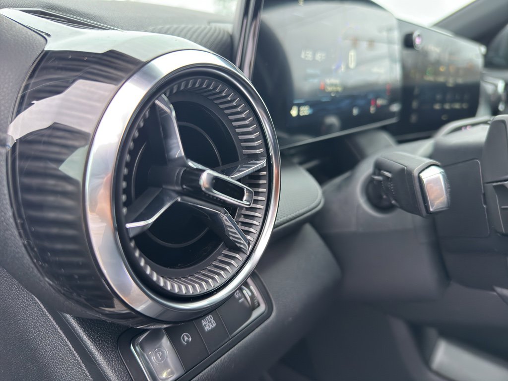 New 2026 Chevrolet Equinox LT w/ Midnight Edition image 12