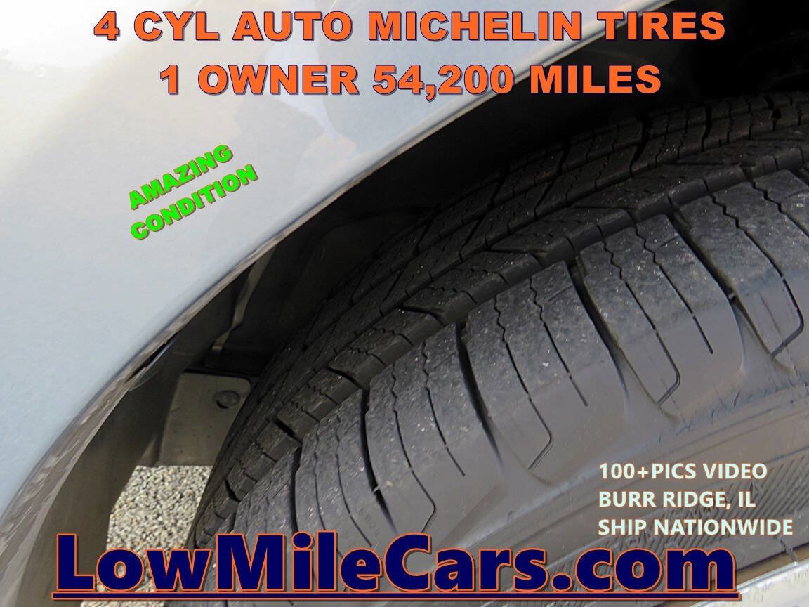 Used 2009 Chevrolet Malibu LS image 16