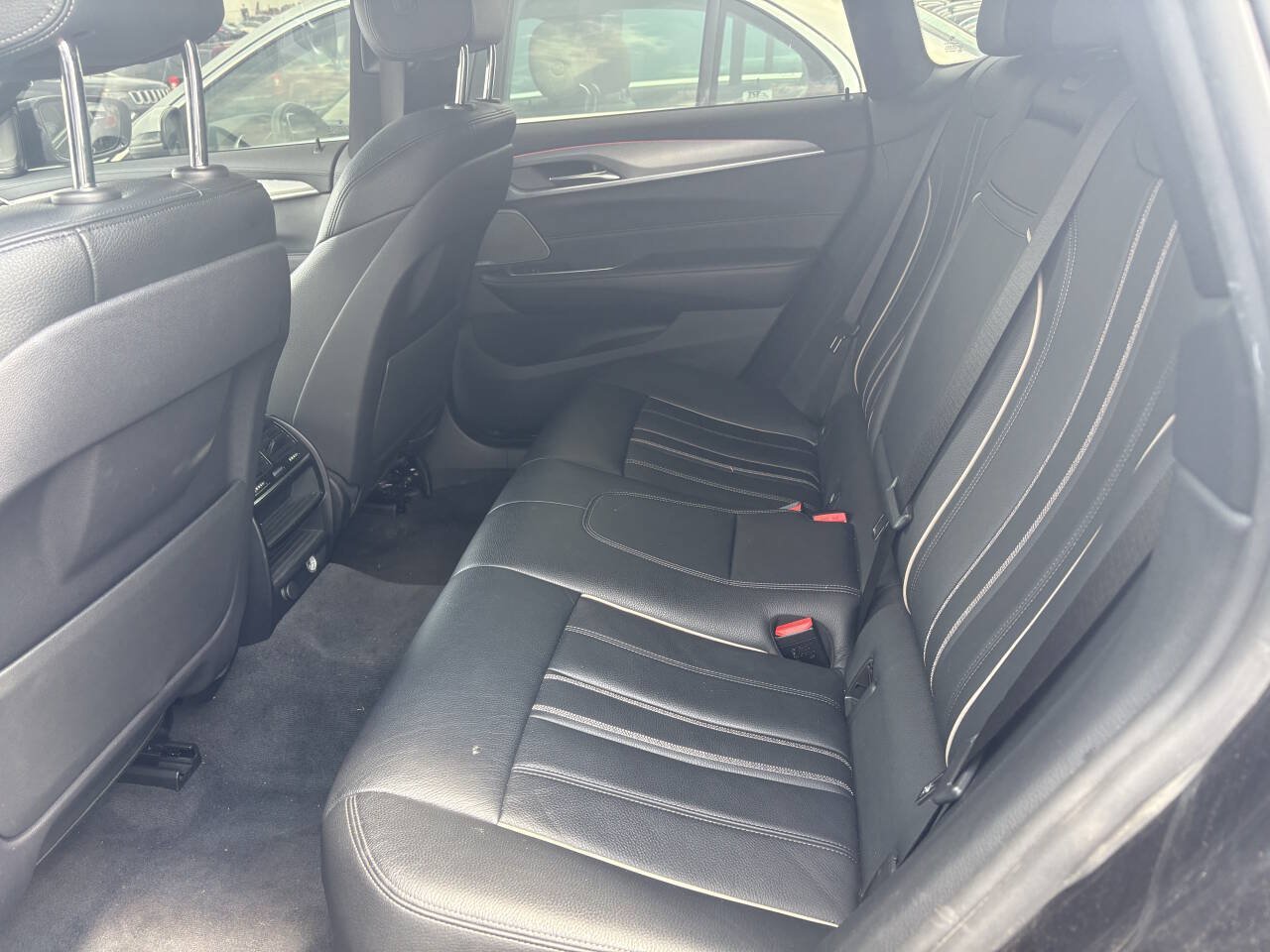 Used 2019 BMW 640i Gran Turismo xDrive w/ M Sport Package AWD/4WD image 13