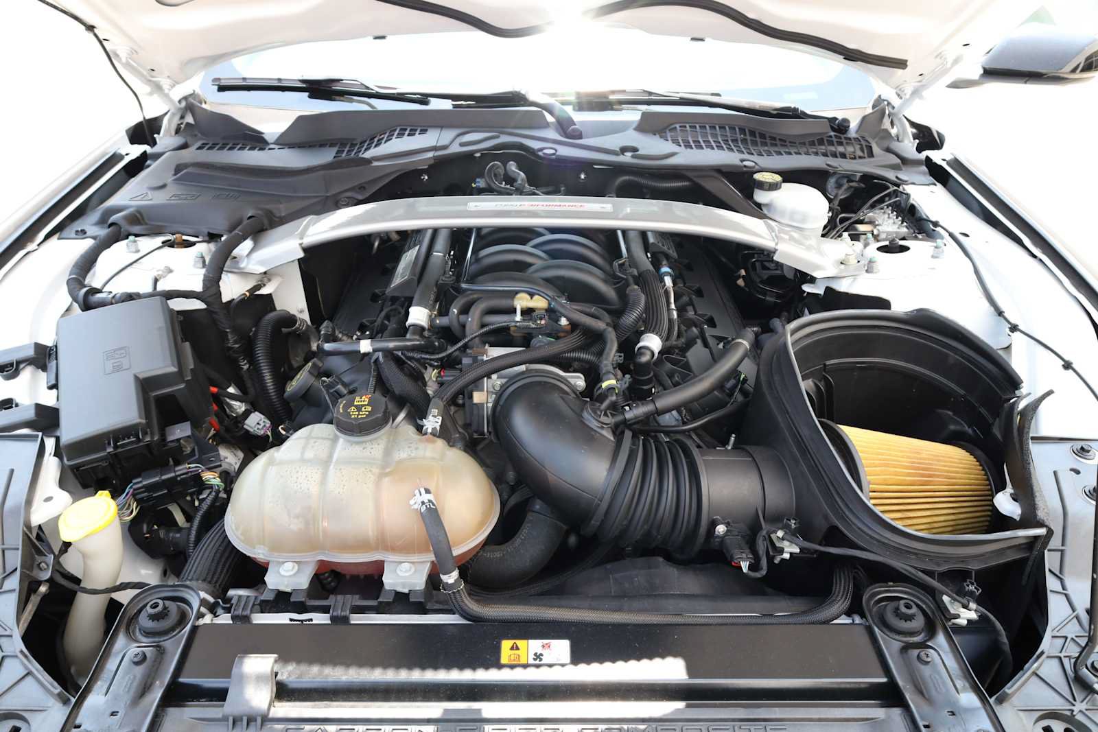 Used 2019 Ford Mustang Shelby GT350 w/ Technology Package RWD image 52