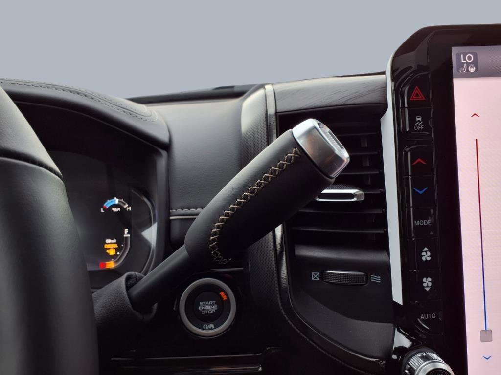 New 2025 RAM 3500 Limited image 11