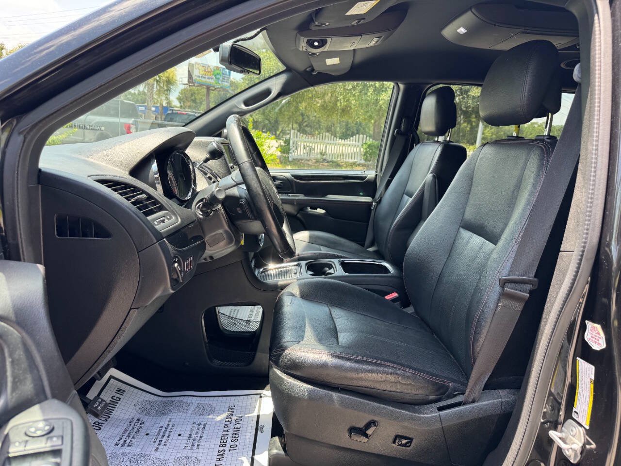Used 2018 Dodge Grand Caravan GT FWD image 10