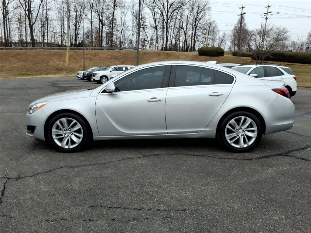 Used 2017 Buick Regal Premium w/ Driver Confidence Package #1 image 6