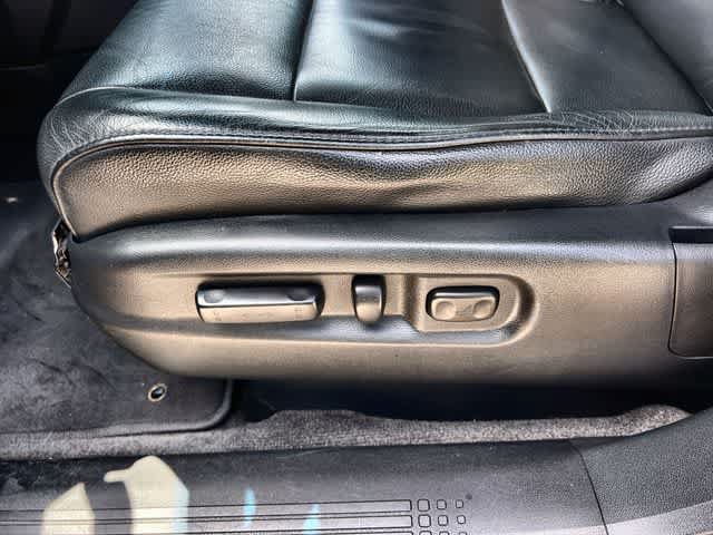 Used 2012 Honda Pilot Touring image 30