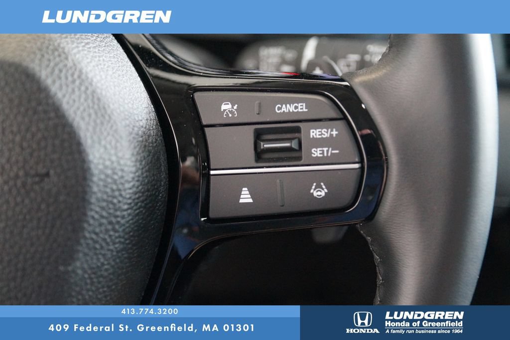 Used 2025 Honda Pilot EX-L image 18