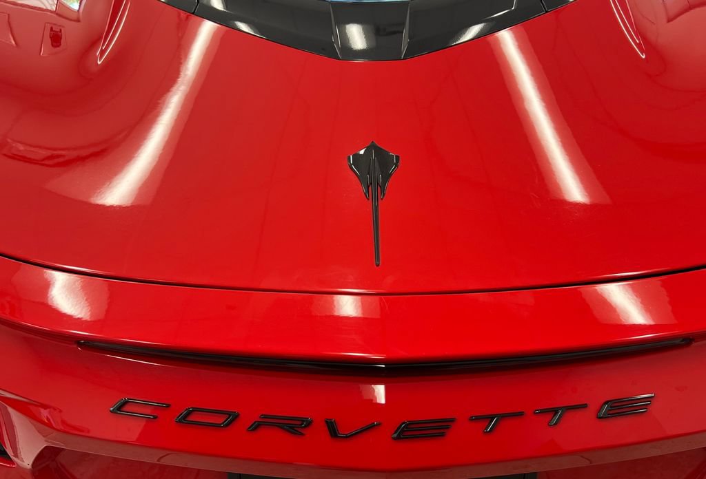 Used 2025 Chevrolet Corvette Stingray Premium Cpe w/ 3LT RWD image 13