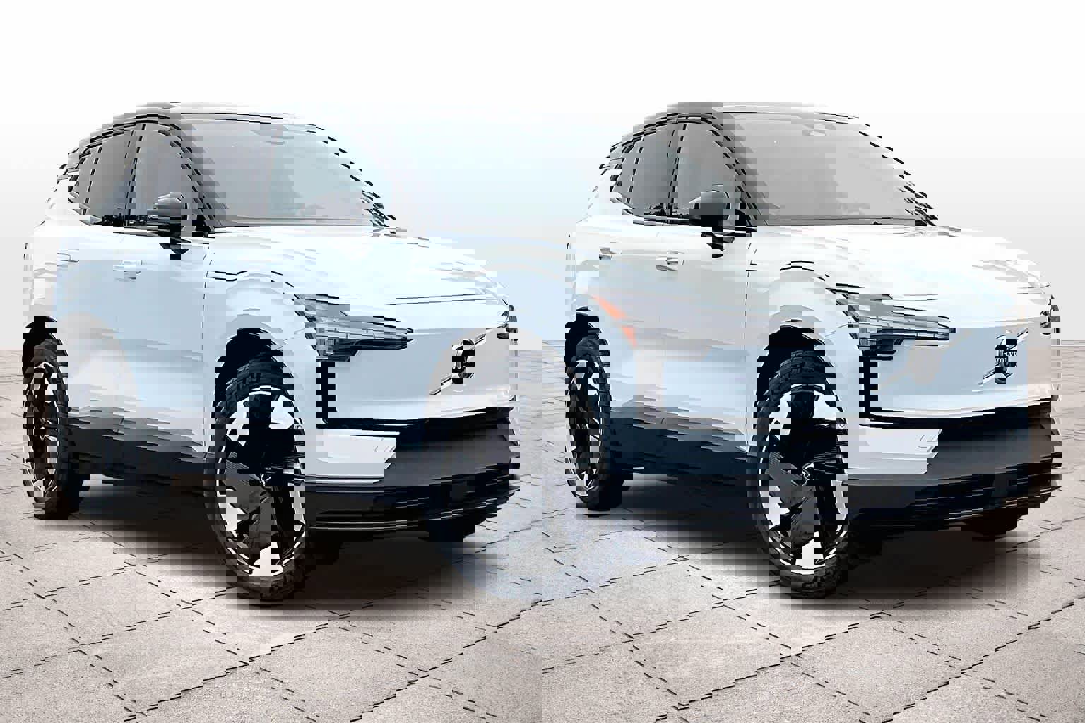 New 2026 Volvo EX30 Ultra image 2