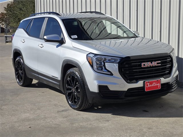 Used 2022 GMC Terrain SLE w/ Elevation Edition image 6