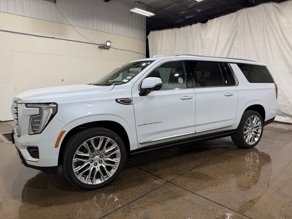 New 2026 GMC Yukon XL Denali w/ Denali Reserve Package AWD/4WD image 23