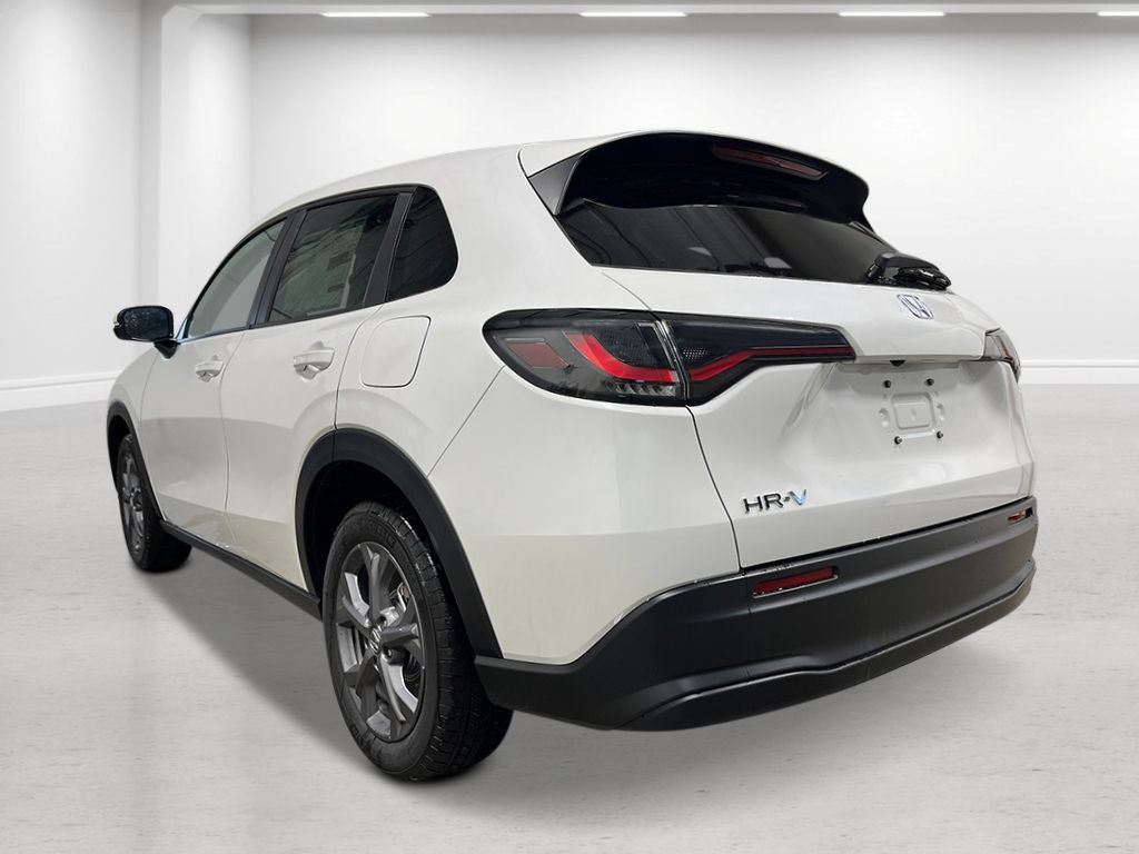 New 2027 Honda HR-V LX image 3