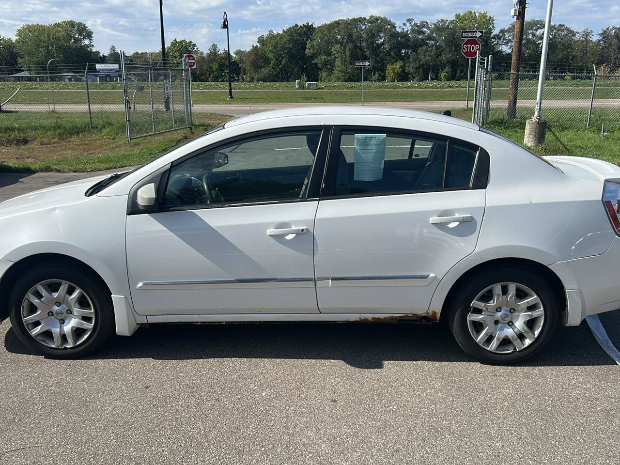 Used 2011 Nissan Sentra 2.0 S FWD image 8