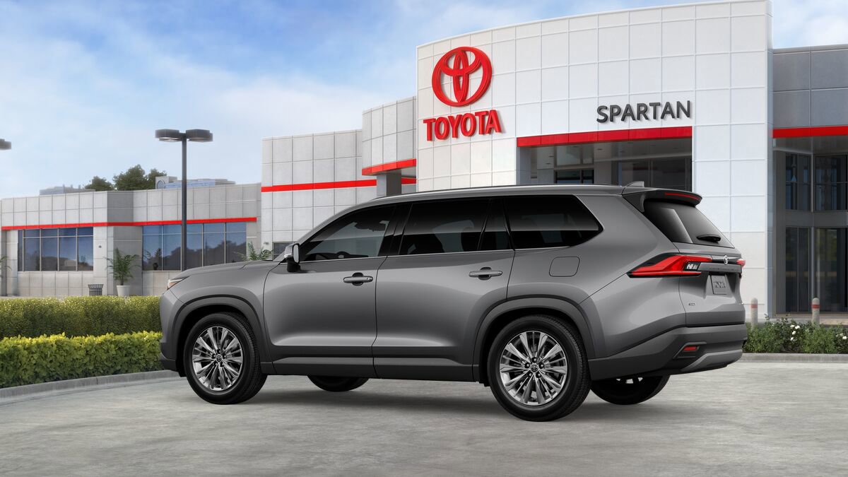New 2026 Toyota Grand Highlander AWD image 5