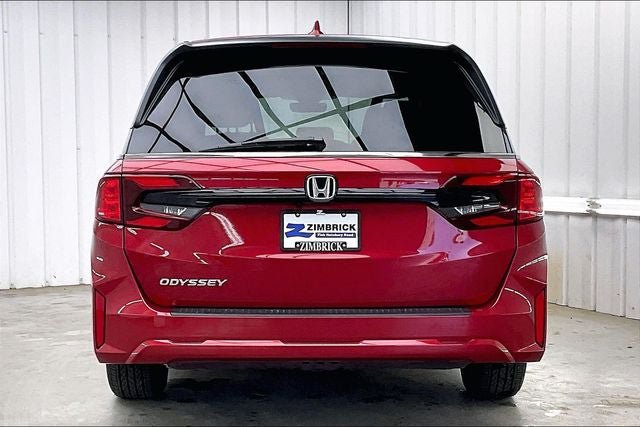 Certified 2026 Honda Odyssey EX-L image 4