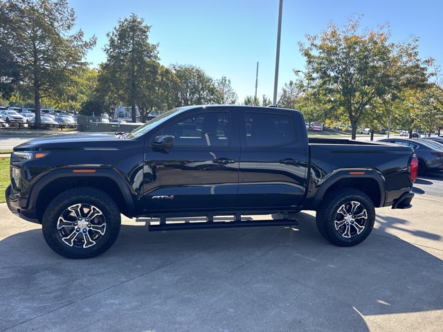 Used 2024 GMC Canyon AT4 w/ AT4 Premium Package AWD/4WD image 8