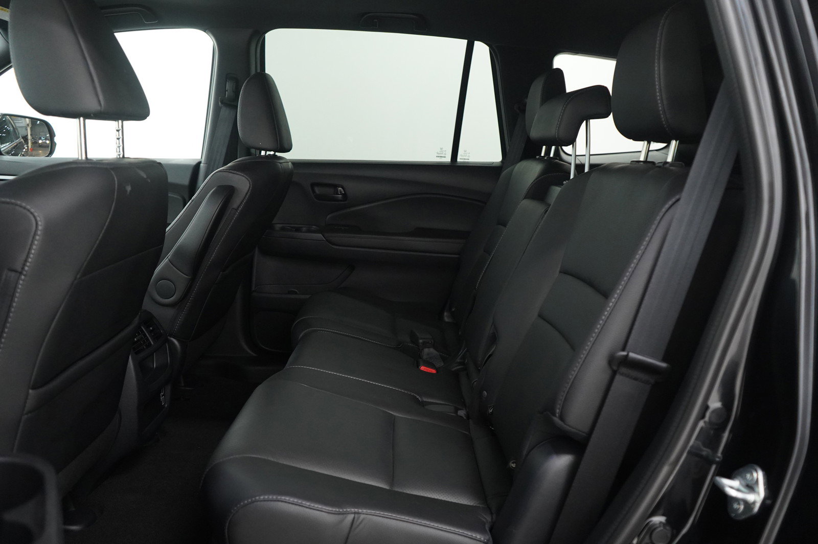 Used 2023 Honda Passport EX-L image 13