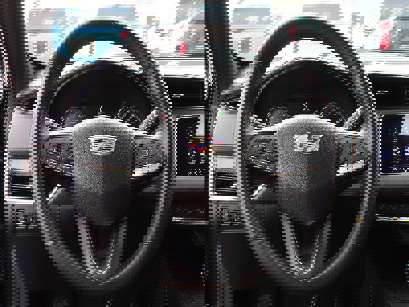 Used 2023 Cadillac XT4 Sport image 9