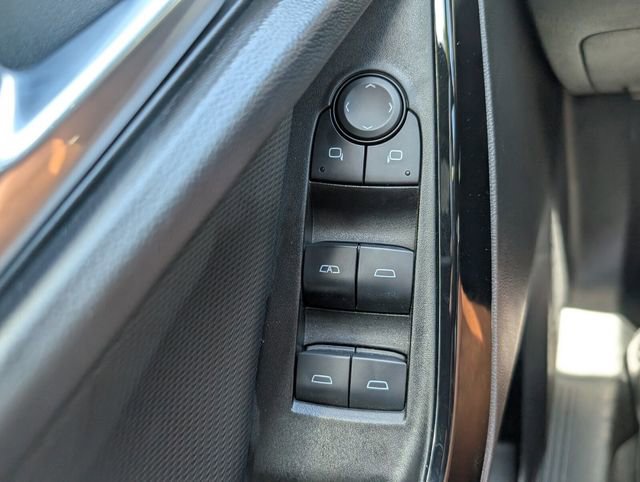 Used 2025 Chevrolet Equinox LT FWD image 30