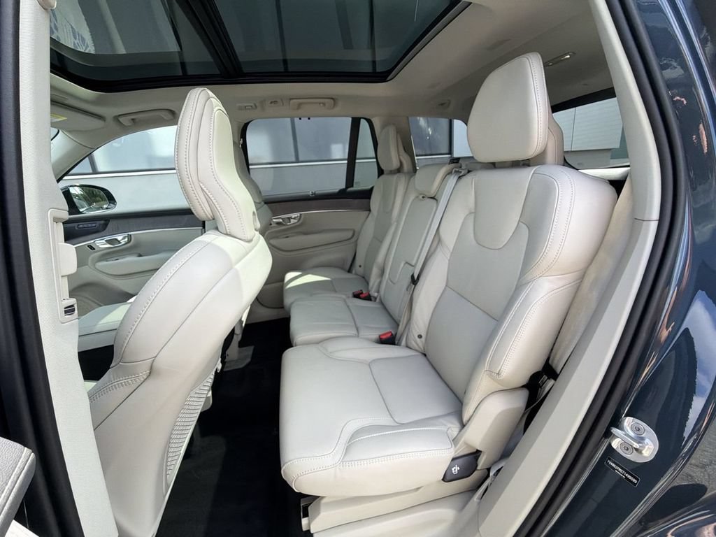 New 2026 Volvo XC90 B6 Ultra w/ Protection Package Premier AWD/4WD image 23