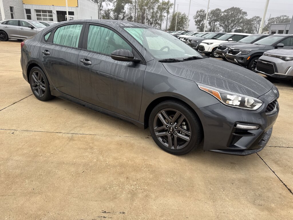 Certified 2021 Kia Forte GT-Line image 10