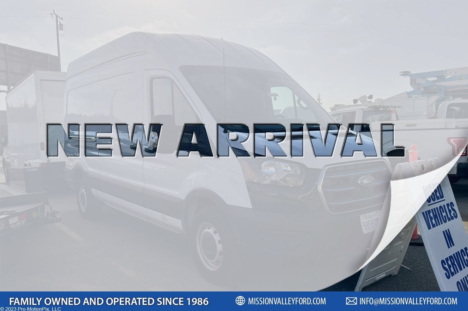 Used 2022 Ford E-Transit 148 High Roof w/ Load Area Protection Package RWD image 1