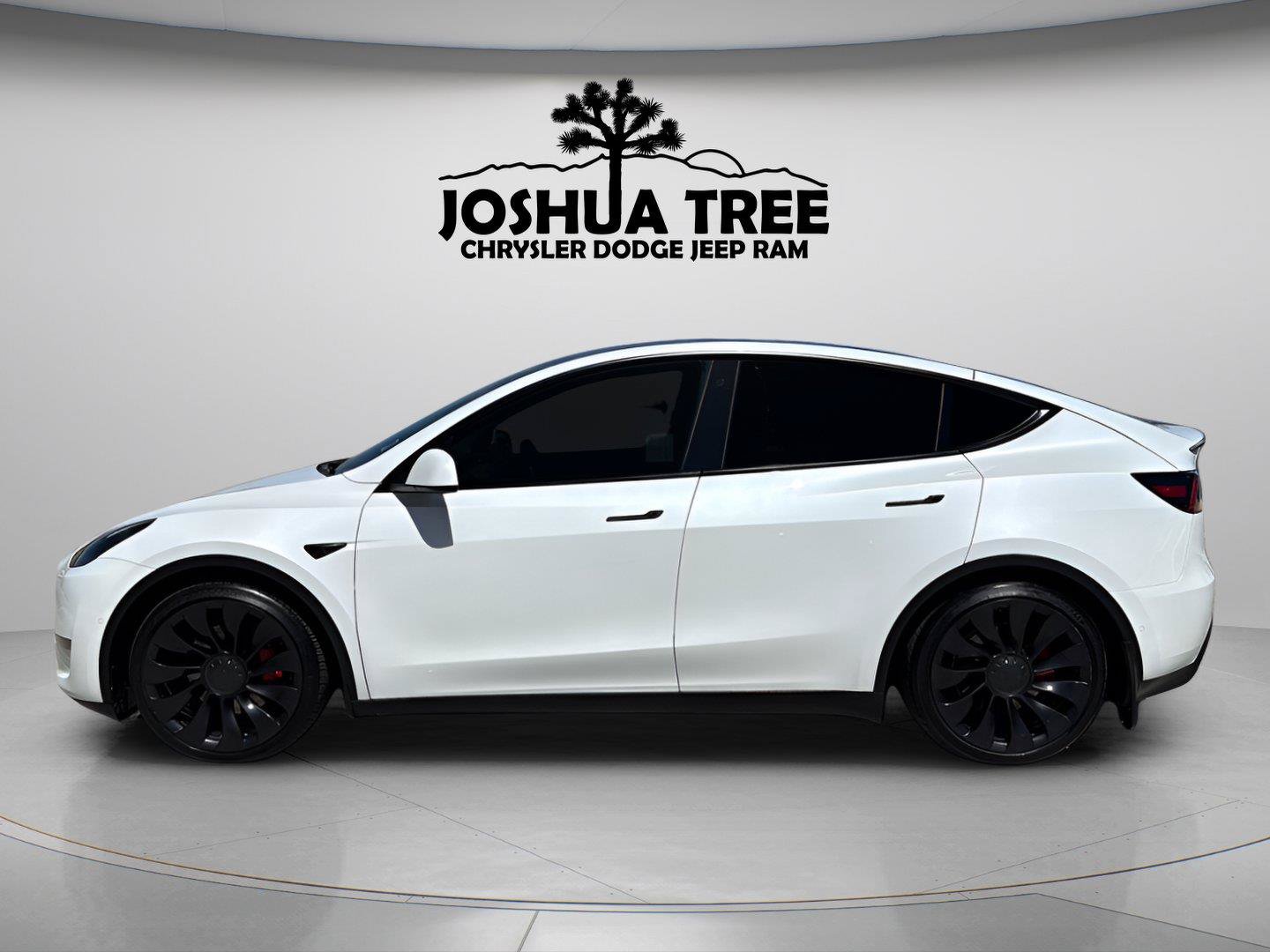 Used 2022 Tesla Model Y Performance AWD/4WD image 4