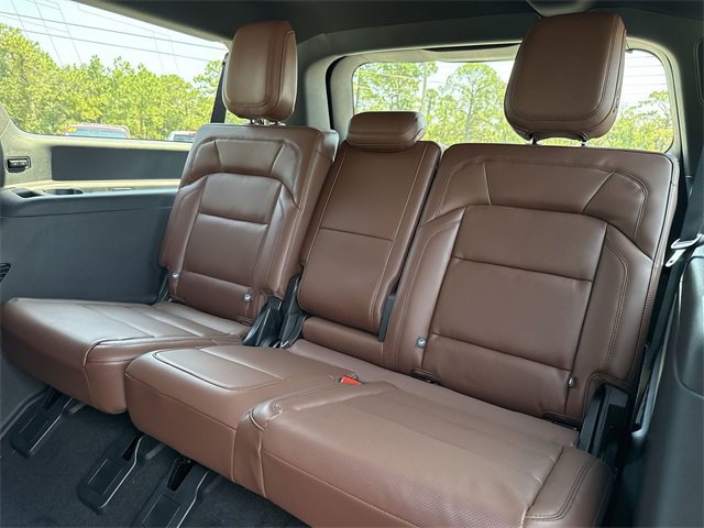 New 2025 Lincoln Navigator L Reserve image 22